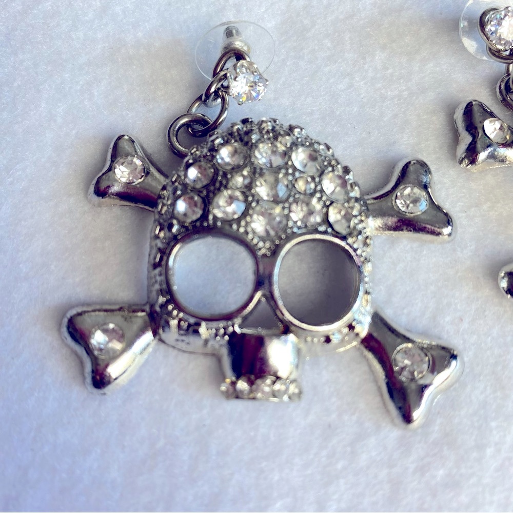 Skull Earrings w/Rhinestones Silver Tone Pierced Dangle Drop Halloween Gothic - Picture 2 of 8